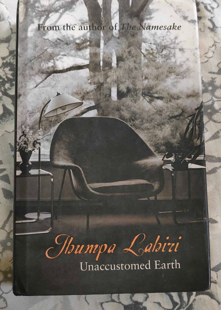 Unaccustomed Earth by Jhumpa Lahiri