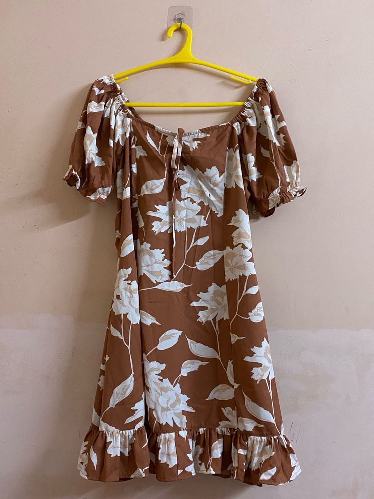 Brown And White Floral Print Tie Up Neck Dress