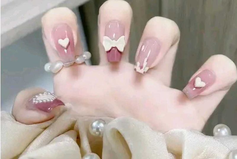 Press On Nails With Manicure Kit