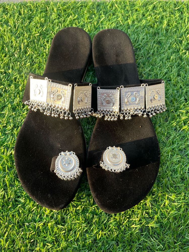 viral Banjara jutti