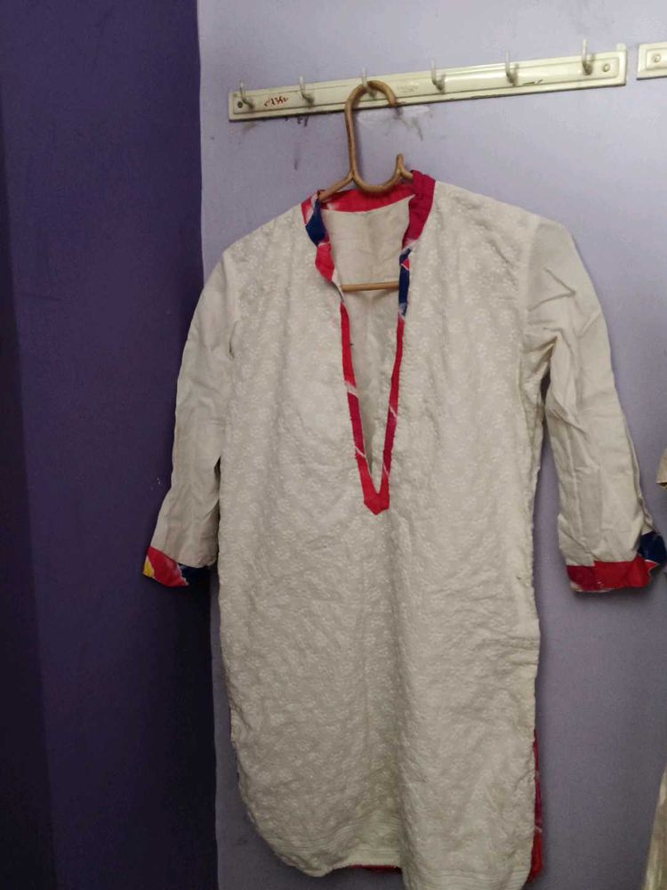 White Embroidered Kurta