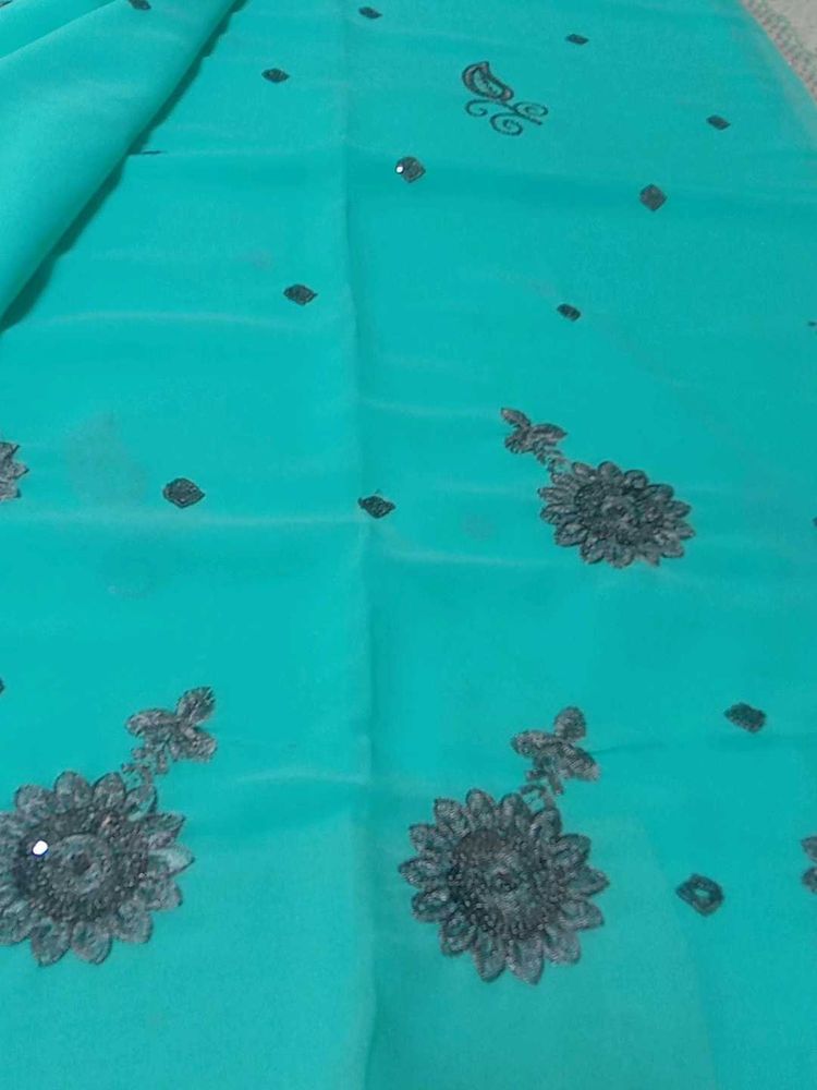 Not Used Saare Gifted