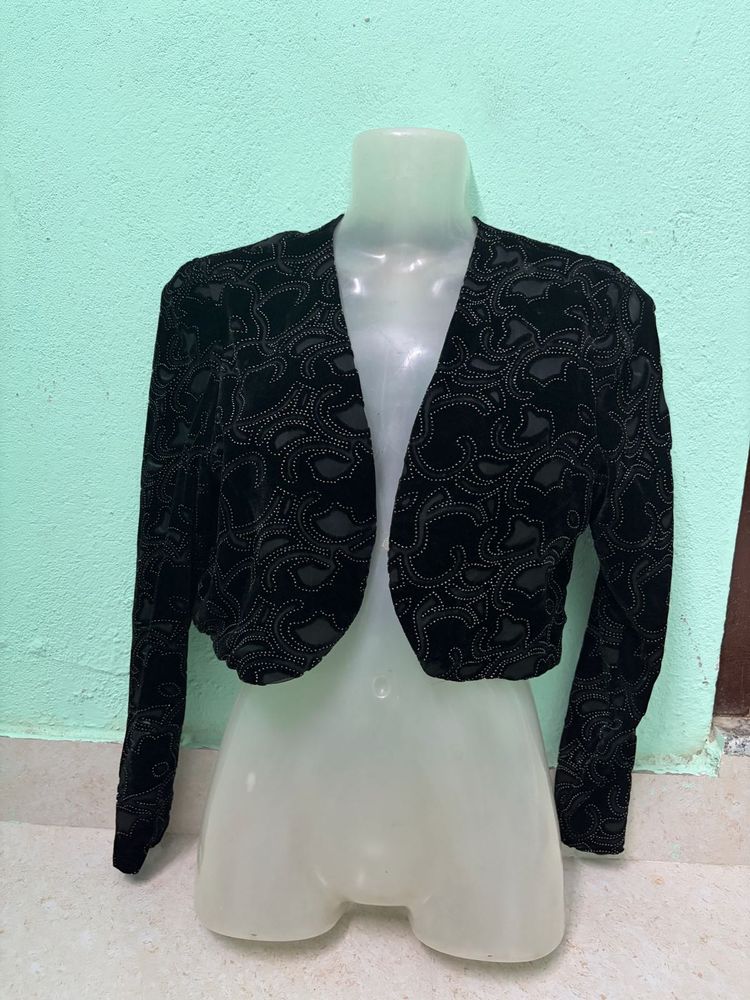 Velvet Cropped Bolero 🖤