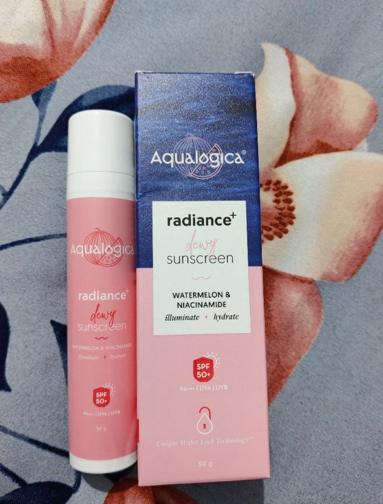 Aqualogica Radiance+ Dewy Sunscreen