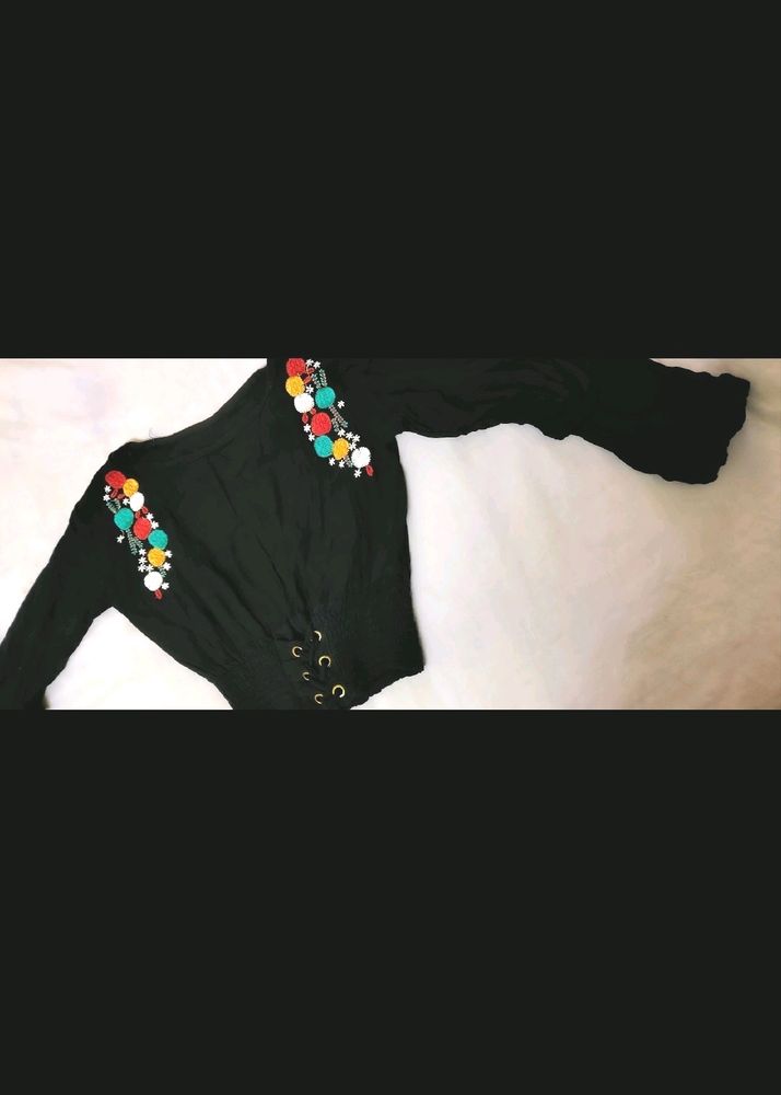 Black crop top