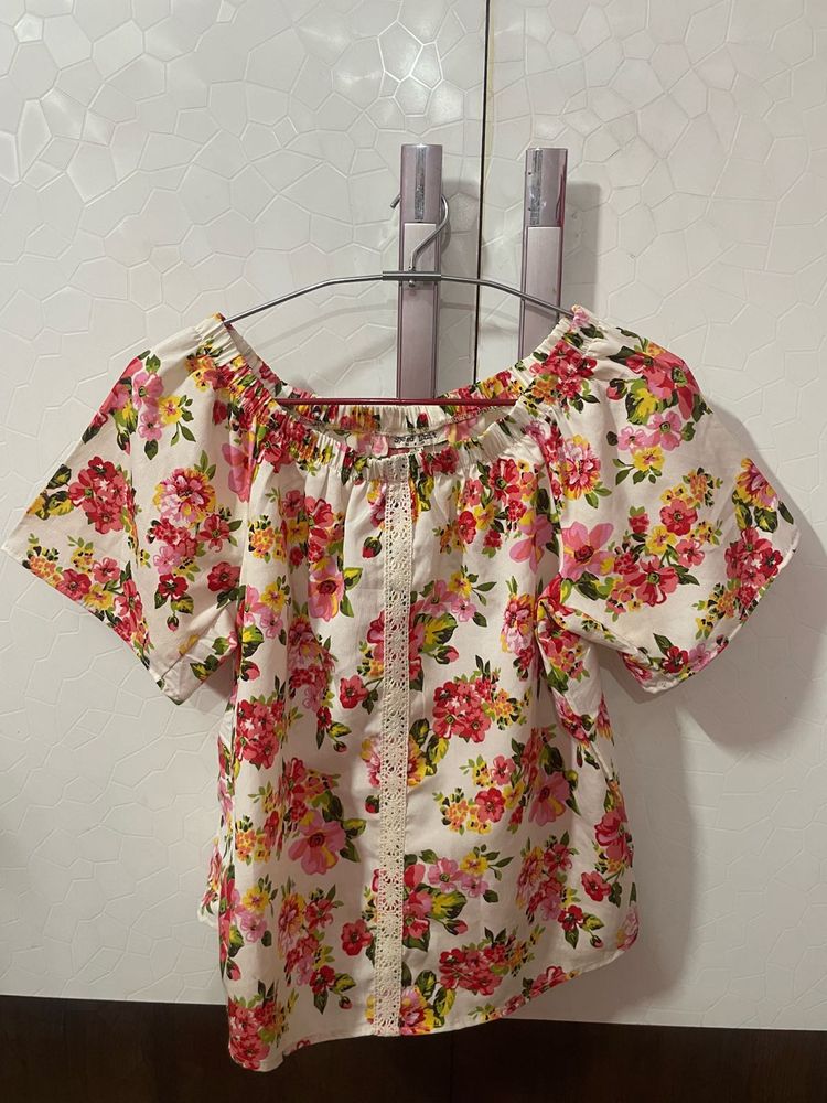 Floral Off-Shoulder Top