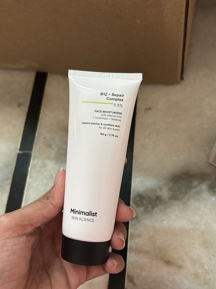 Minimalist Face Moisturizer