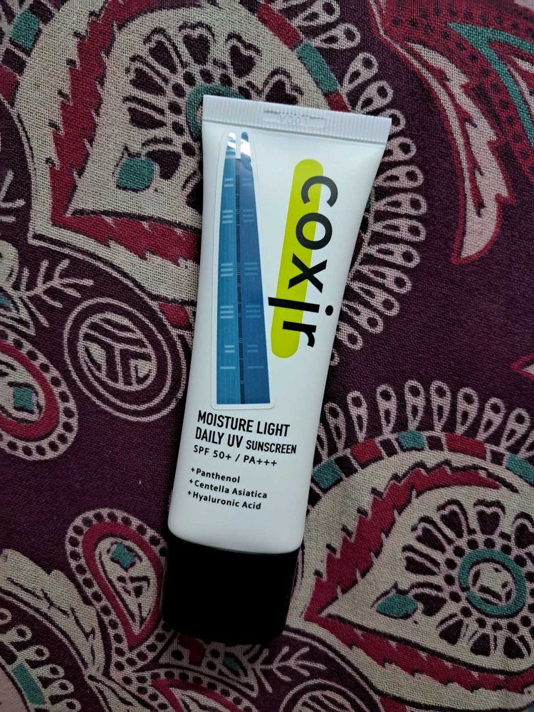 Coxir Moisture Light Daily Sunscreen Seoul Edition