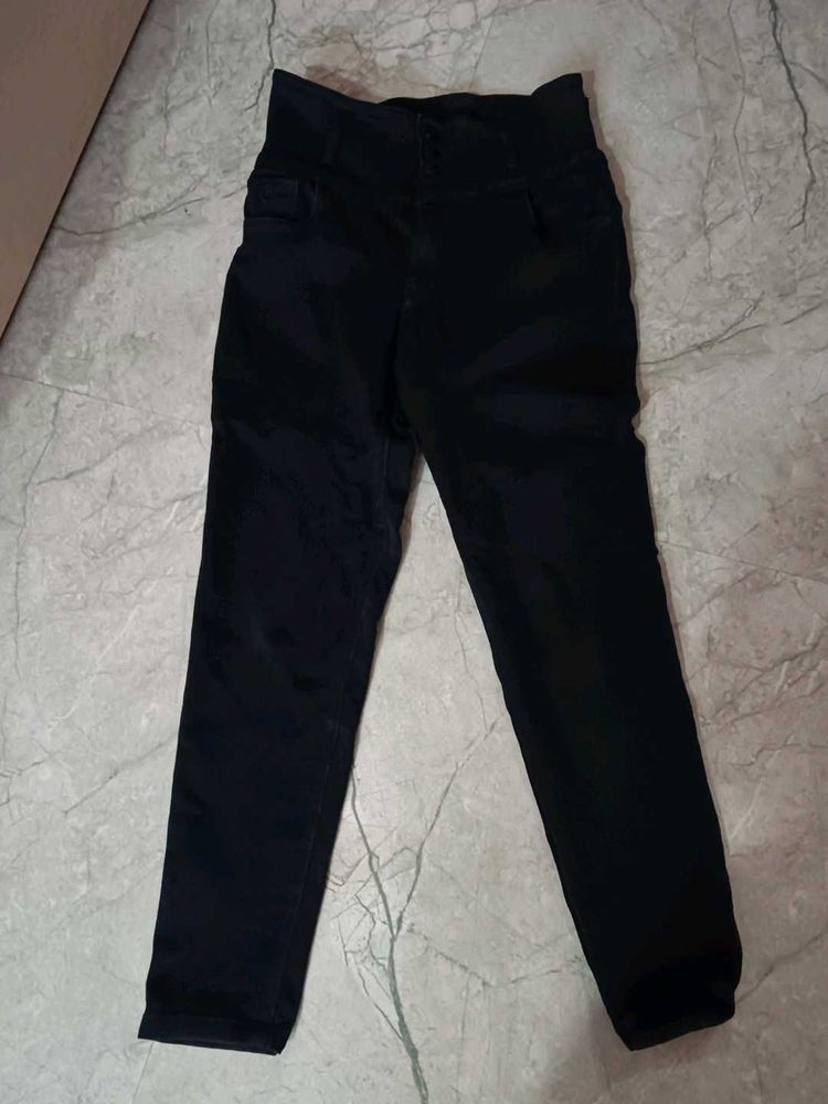 Black Jeans