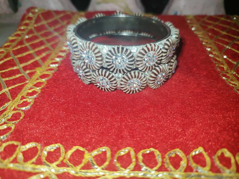 Sparkling Bangle Set