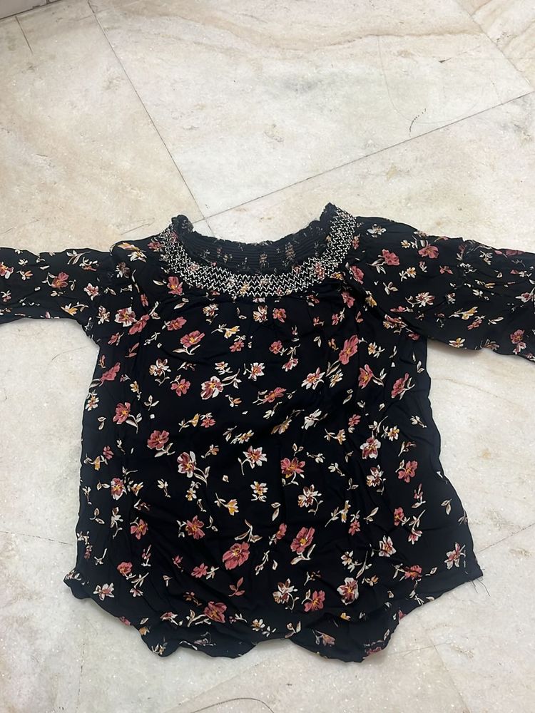 Cotton Rayon Off Shoulder Top