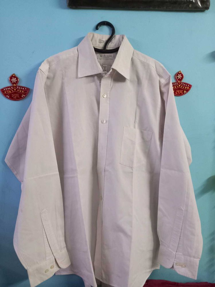 Men&#39;s White Formal Shirt