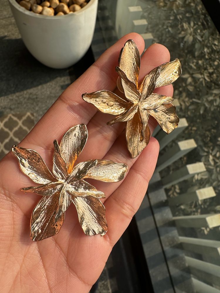 Golden Flower Earrings
