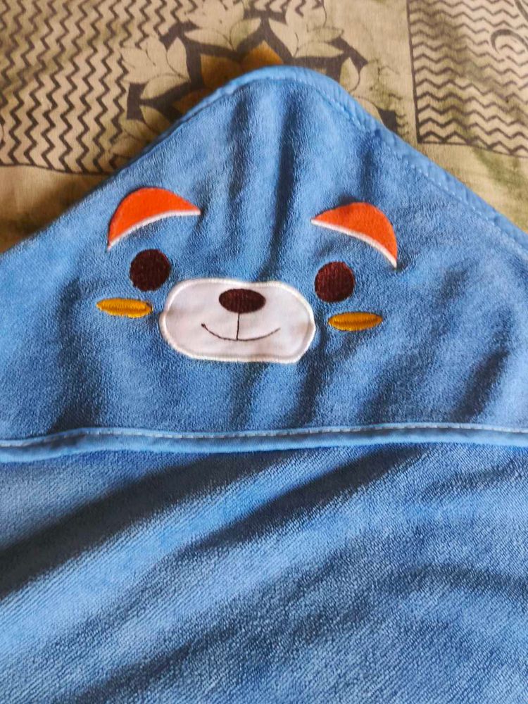 Cute Bear Hooded Baby Towel