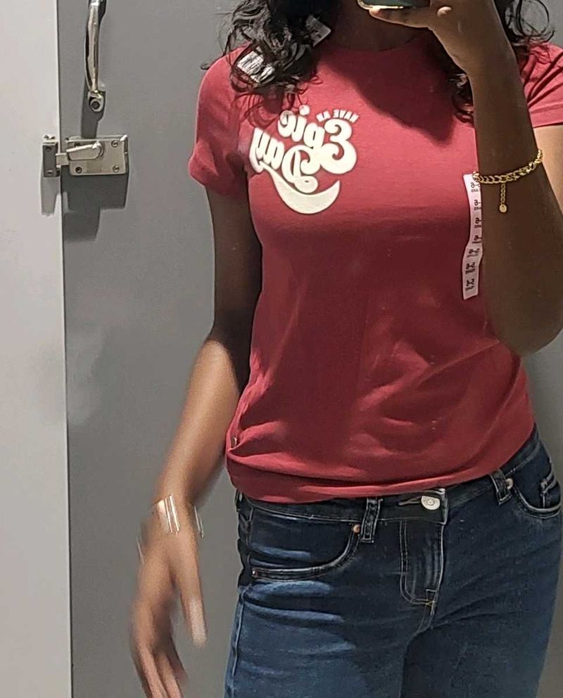 Red Tshirt