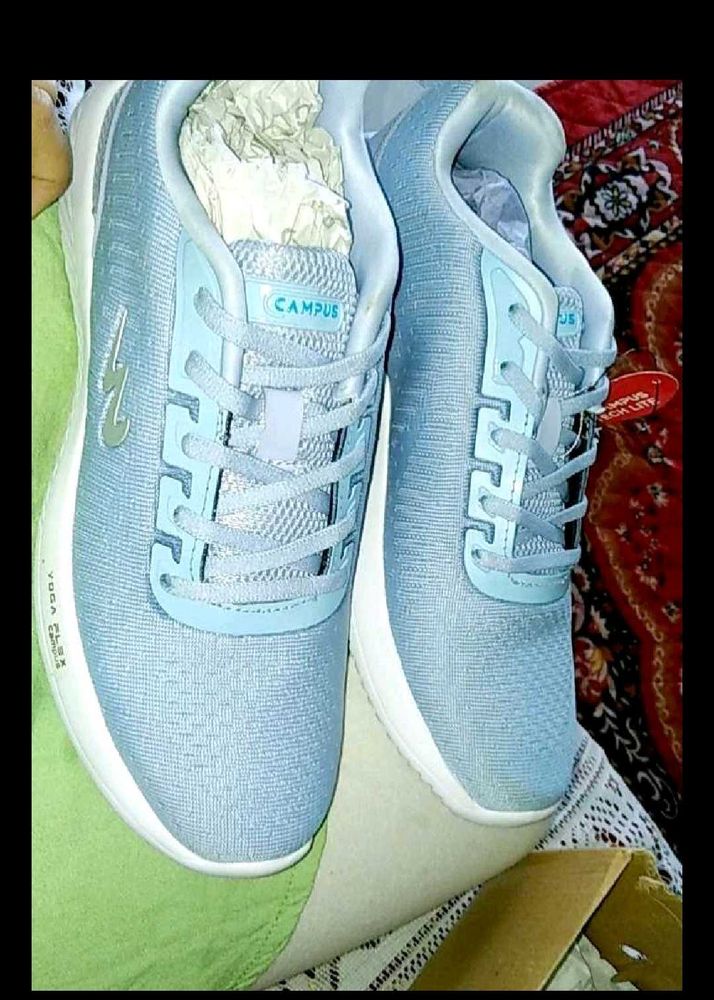 Campus Women Blue Mesh Running Shoes
