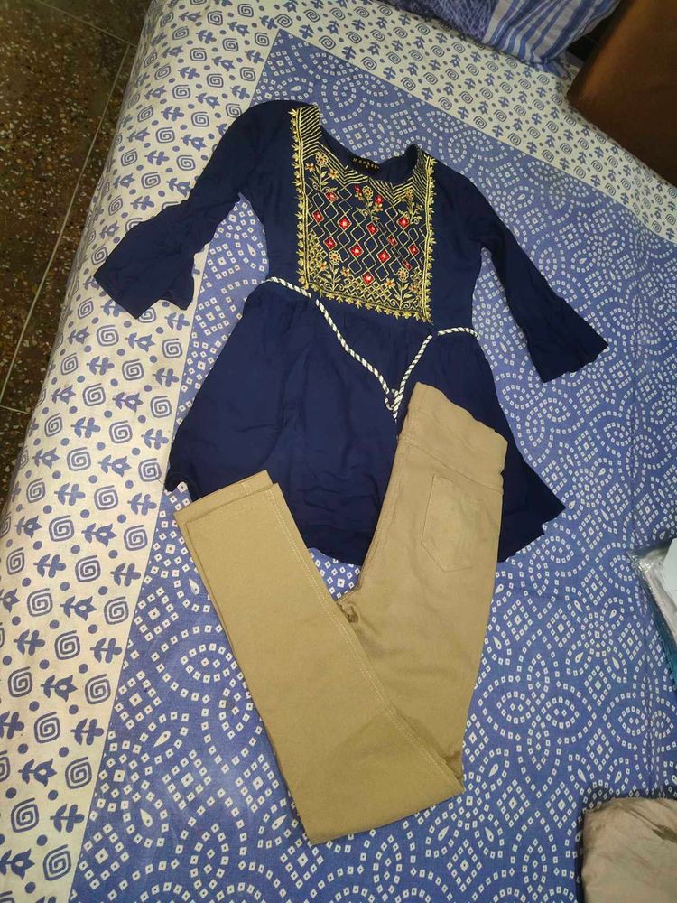 Combo Of Top And Pants