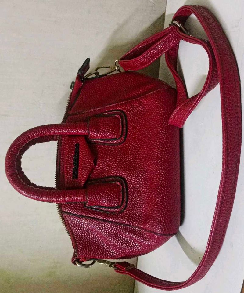 Pinteresty Sling Bag