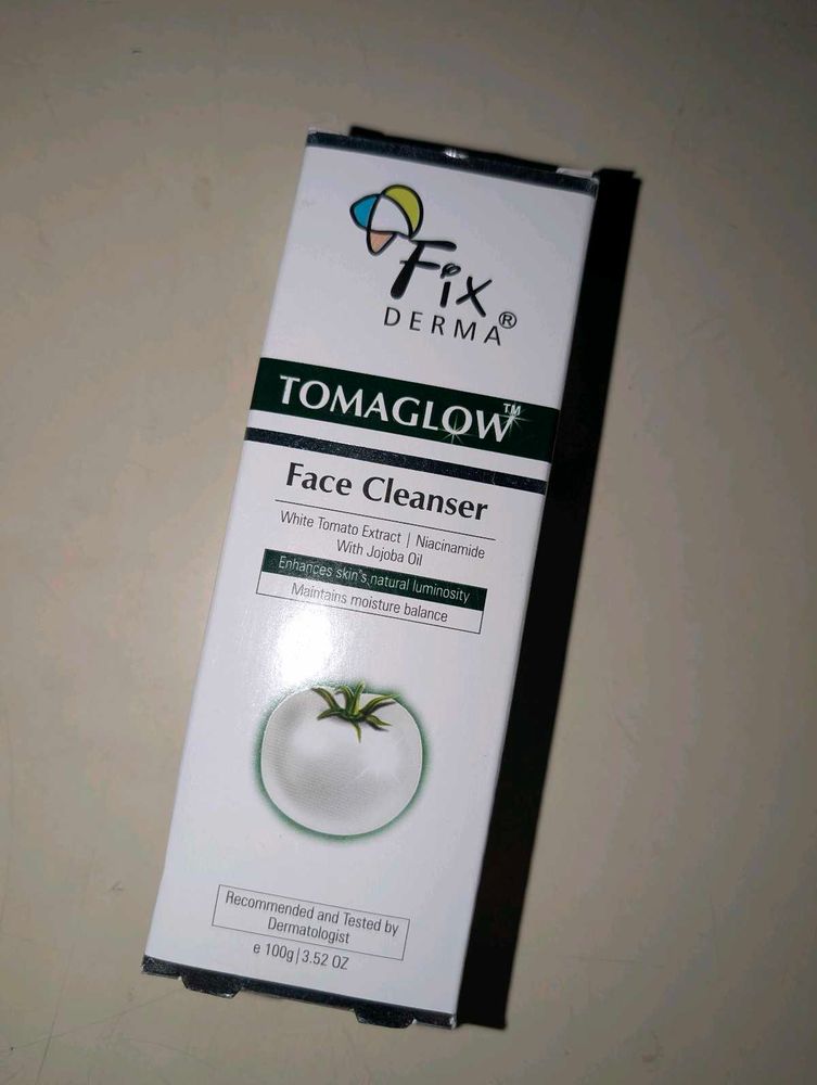 Fixderma Tomaglow Face Cleanser