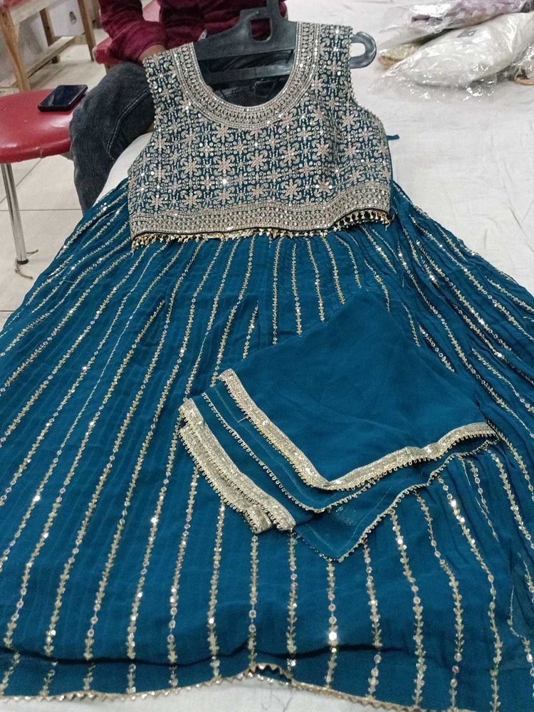 🤩New Teal Embellished Lehenga Choli WithDupatta🤩