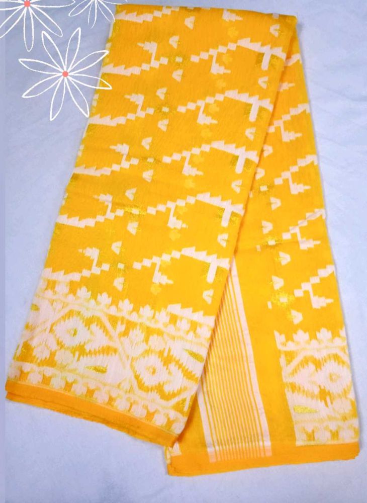 Handloom Dhakai Jamdani Saree