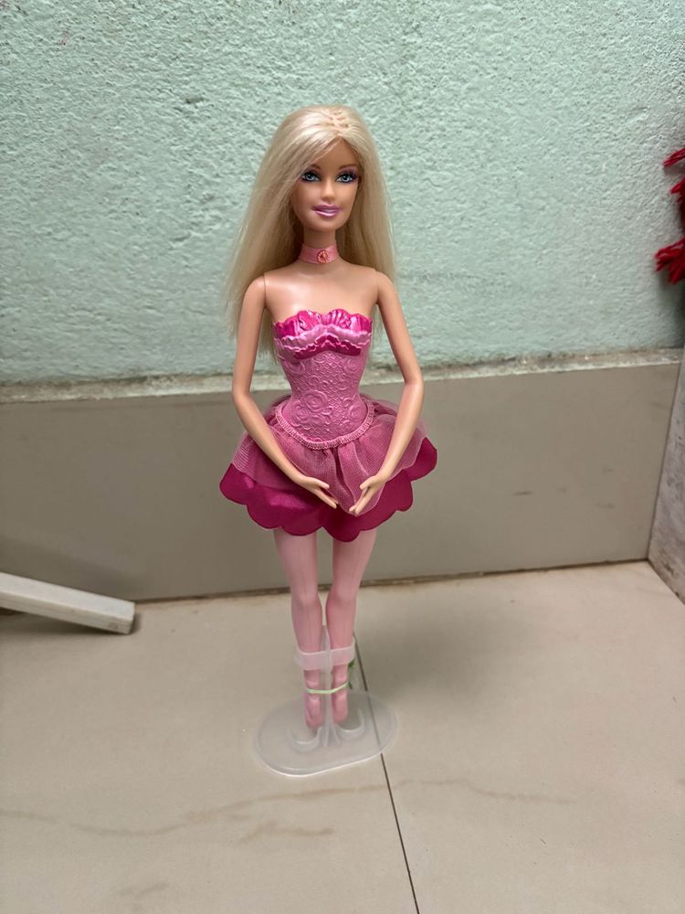 Barbie In Pink Shoes
