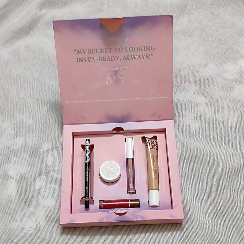 Makeup Kit