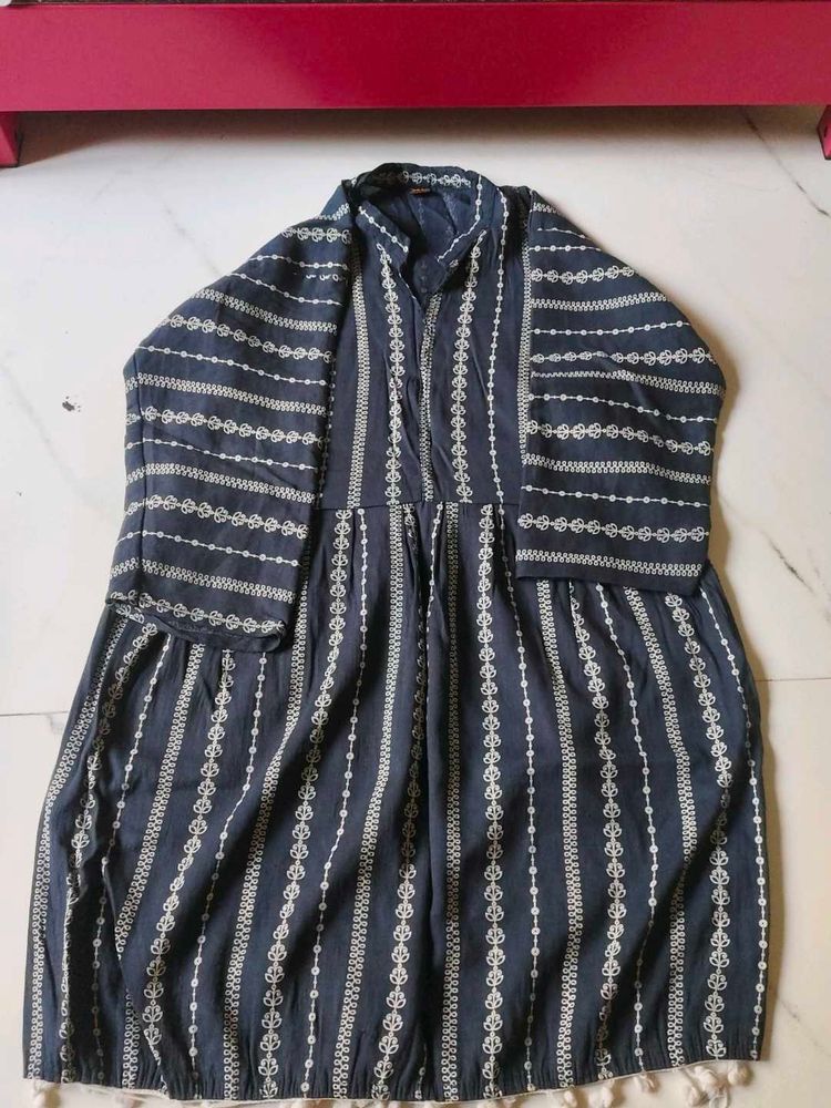 Dark Grey Colour