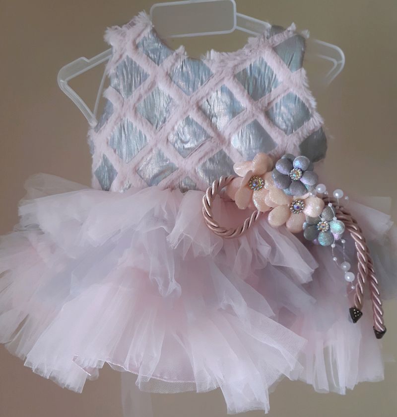 Beautiful baby Frock Only One Day Wear Light Pink and Ash Colour Baby Can Wear 0 to 4 Month