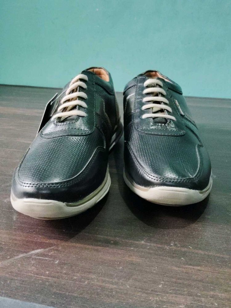 Leather Casual Shoes