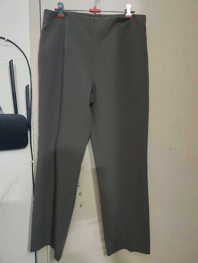 Elegant Gray Trousers