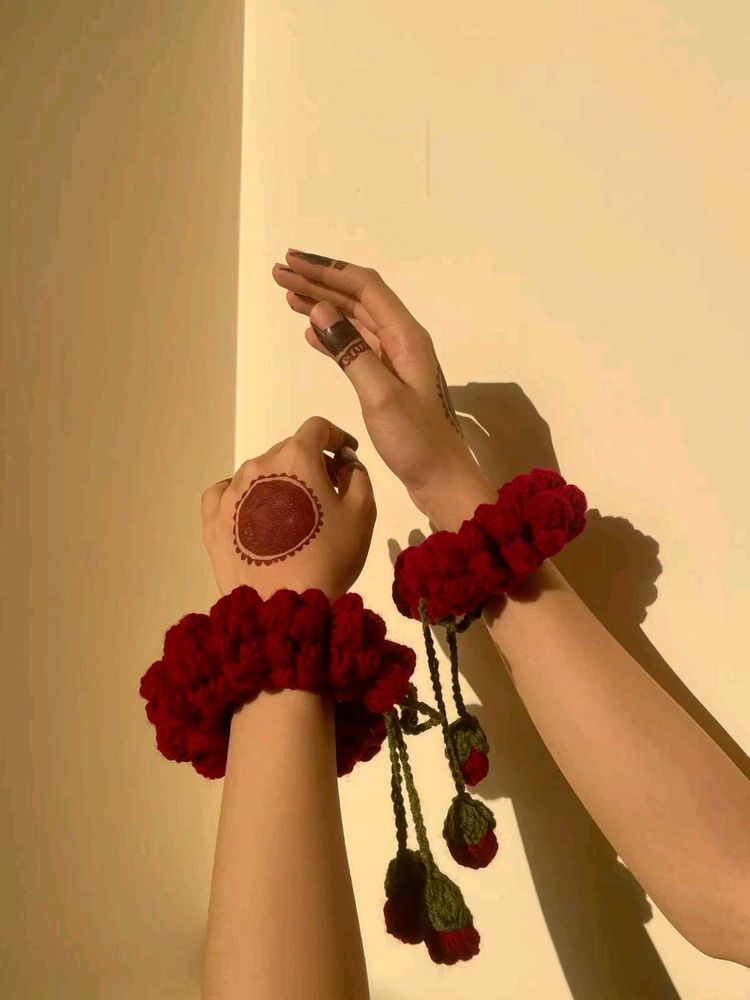 Floral Crochet gajra