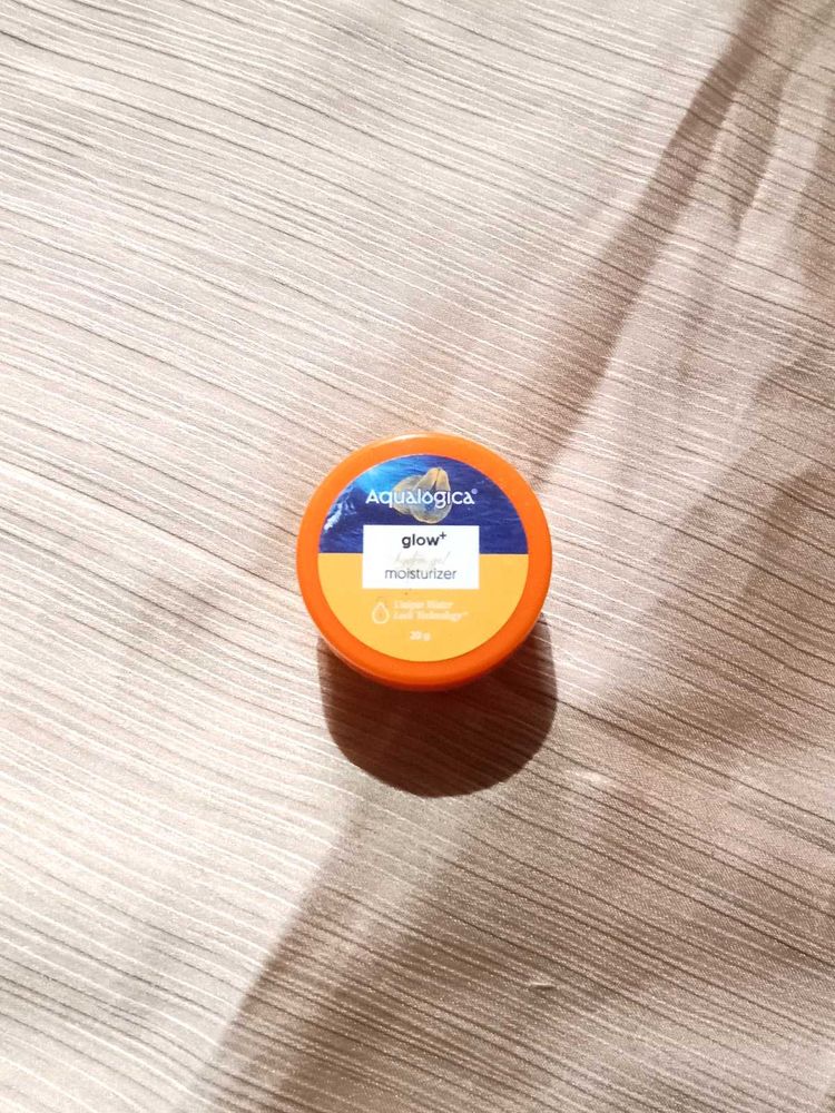 Aqualogica Glow Moisturizer