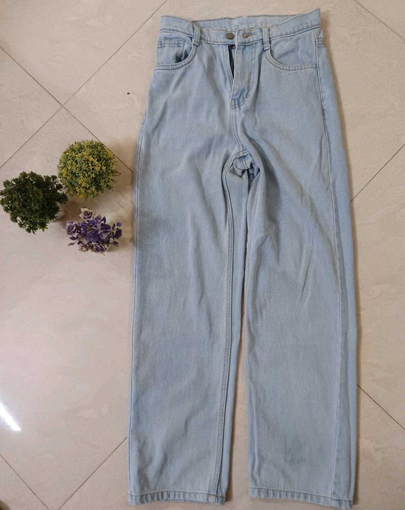 Light Wash Wide Leg Jeans