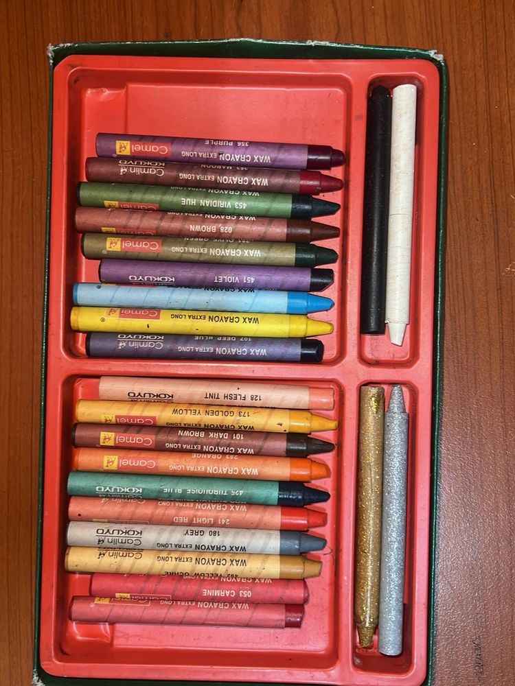 Wax Crayons Set