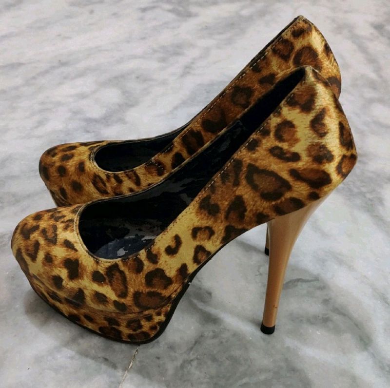 Leopard Heels 7inche Heels