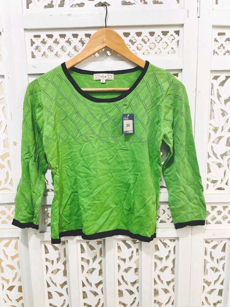 Green Patterned Top C