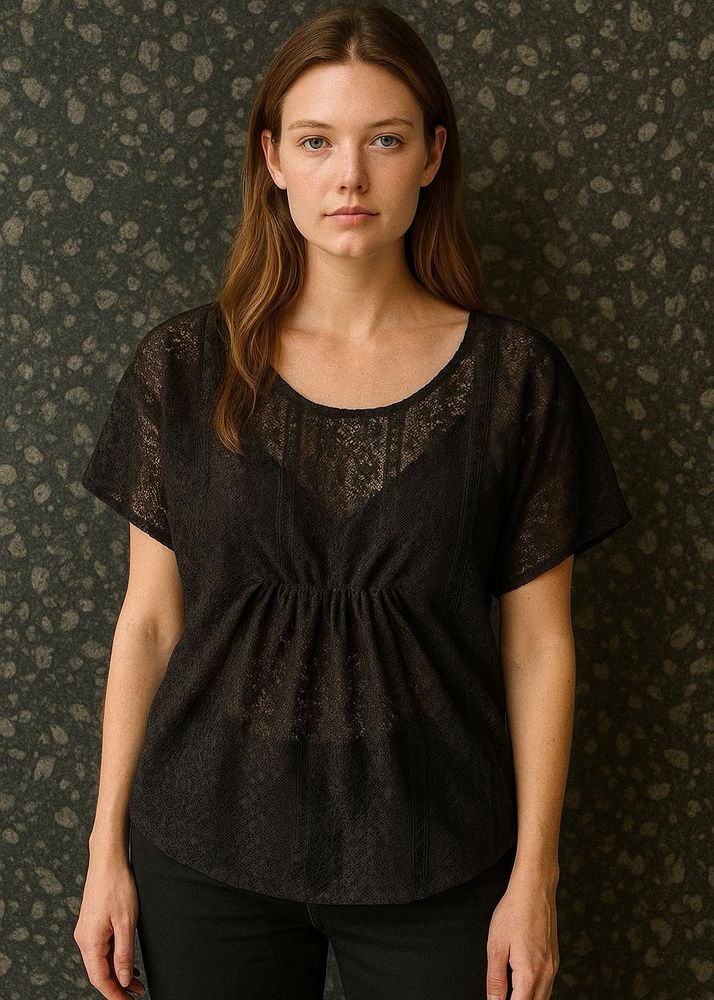 Midnight Elegance – Black Top 🖤✨
