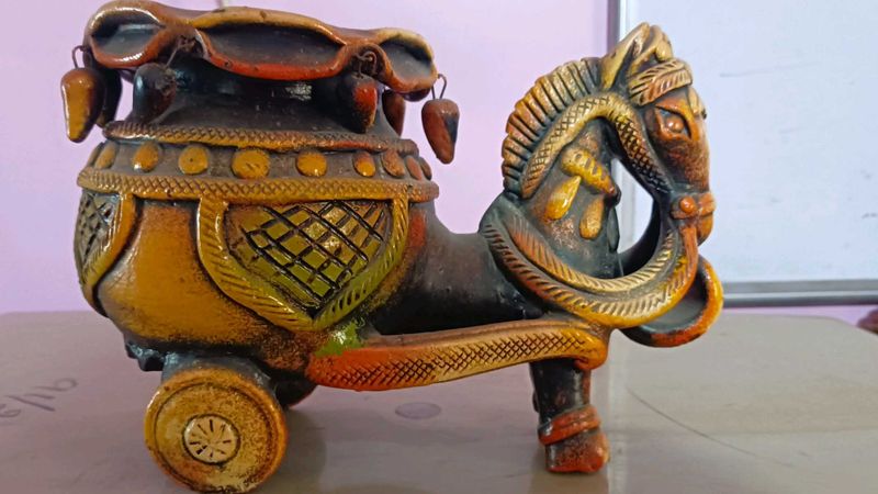 Clay Show Piece