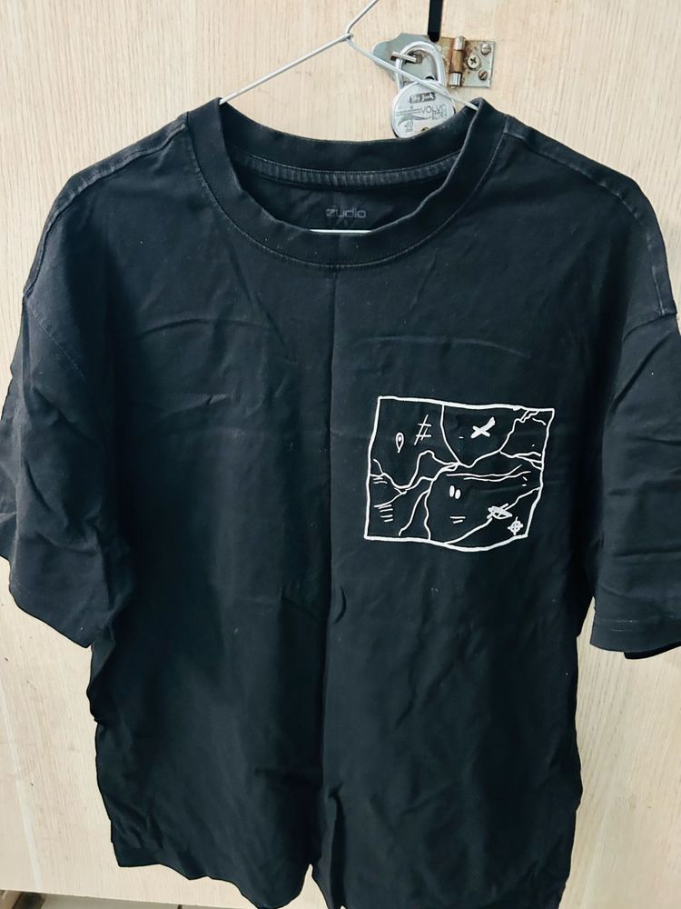 womenswear Black Graphic Tee