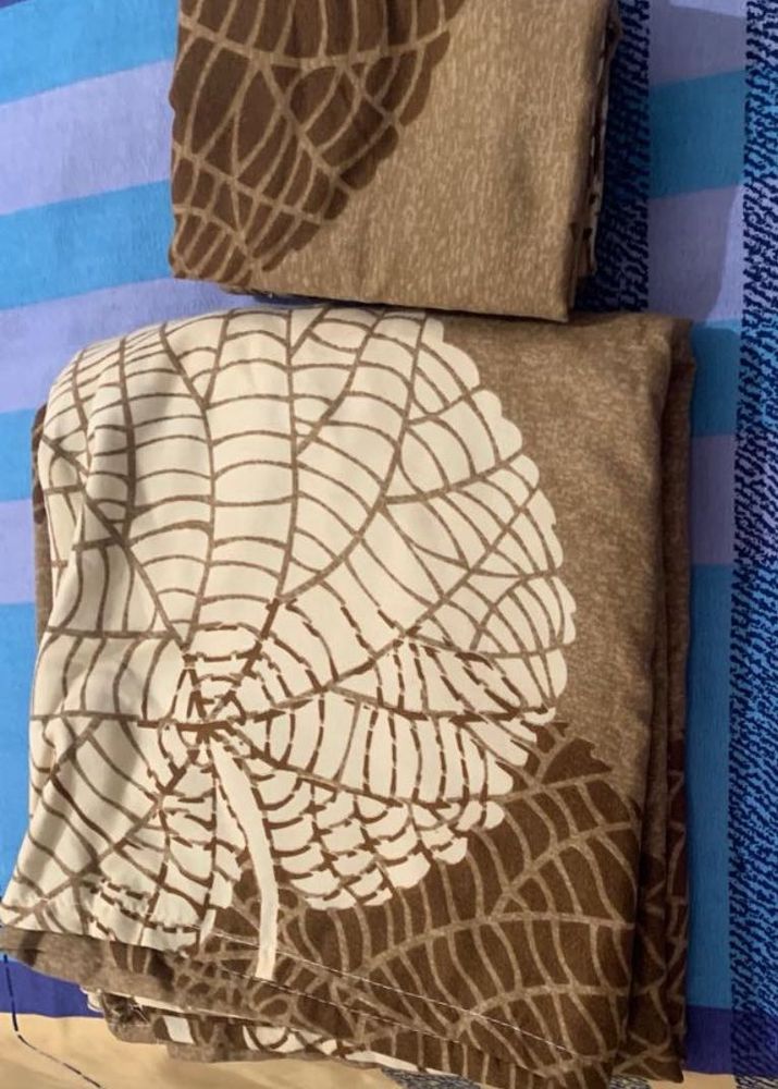 Leaf Print BedSheet Set With Pillow Cover