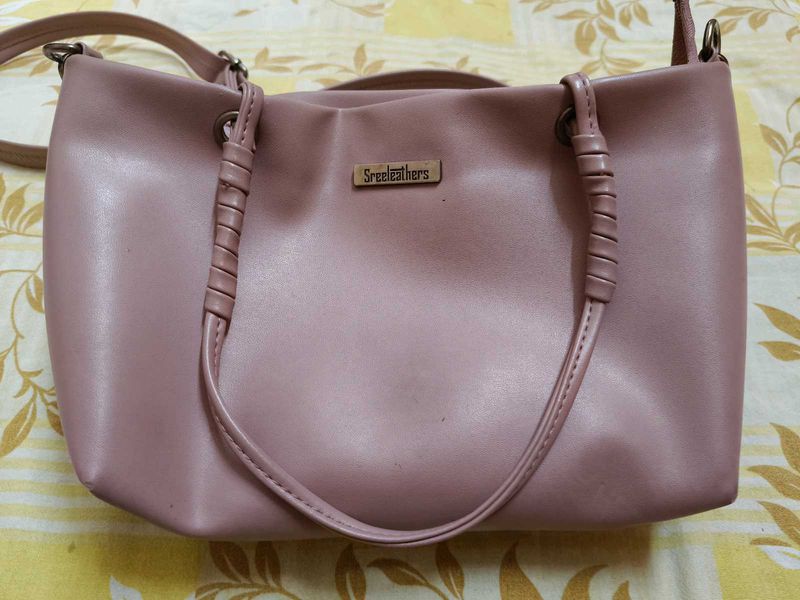 Elegant Sreeleathers Handbag