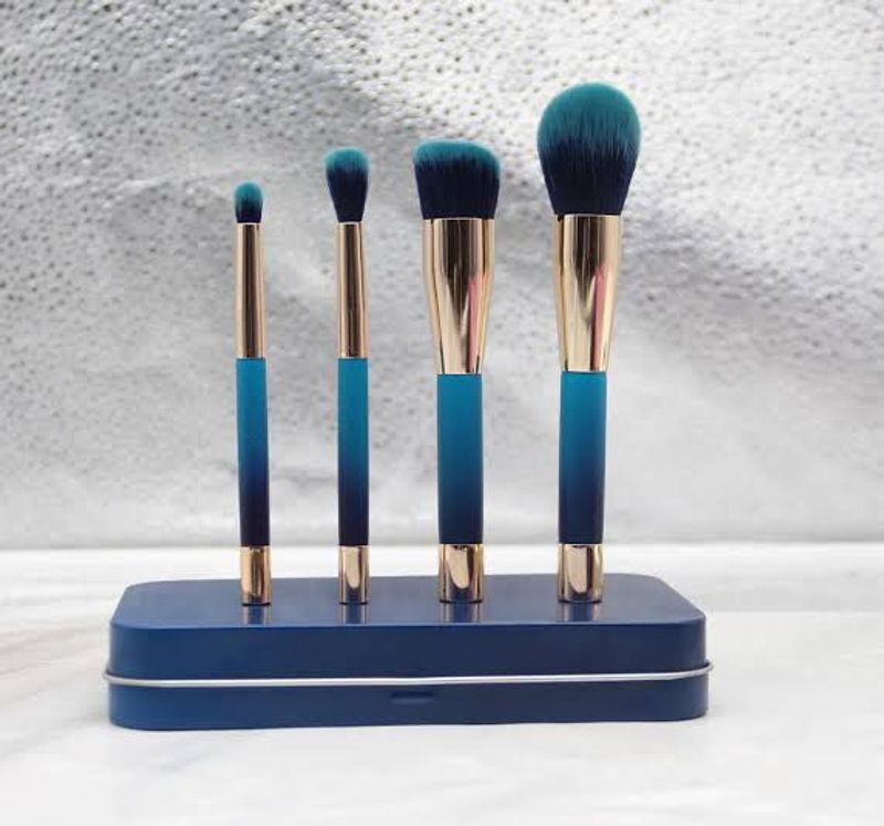 Blue Ombre Makeup Brush Set - 4 Piece
