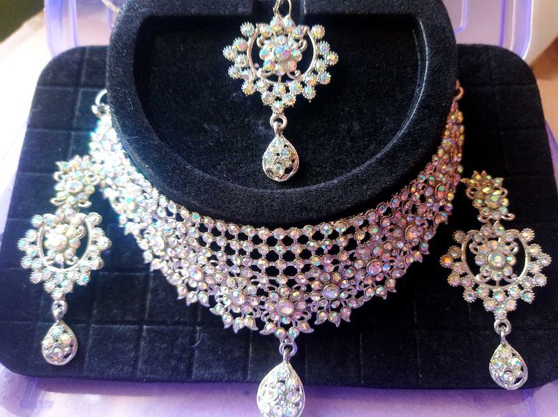 Elegnt Jwell Set