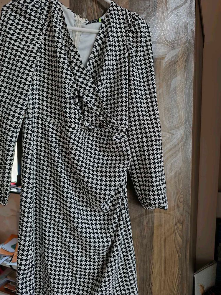 Houndstooth Print Dress