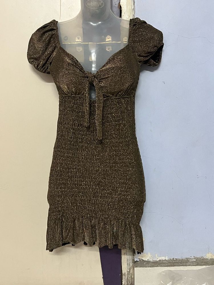 Pintrest Padded Full Glitter Party Wear Mini Piece