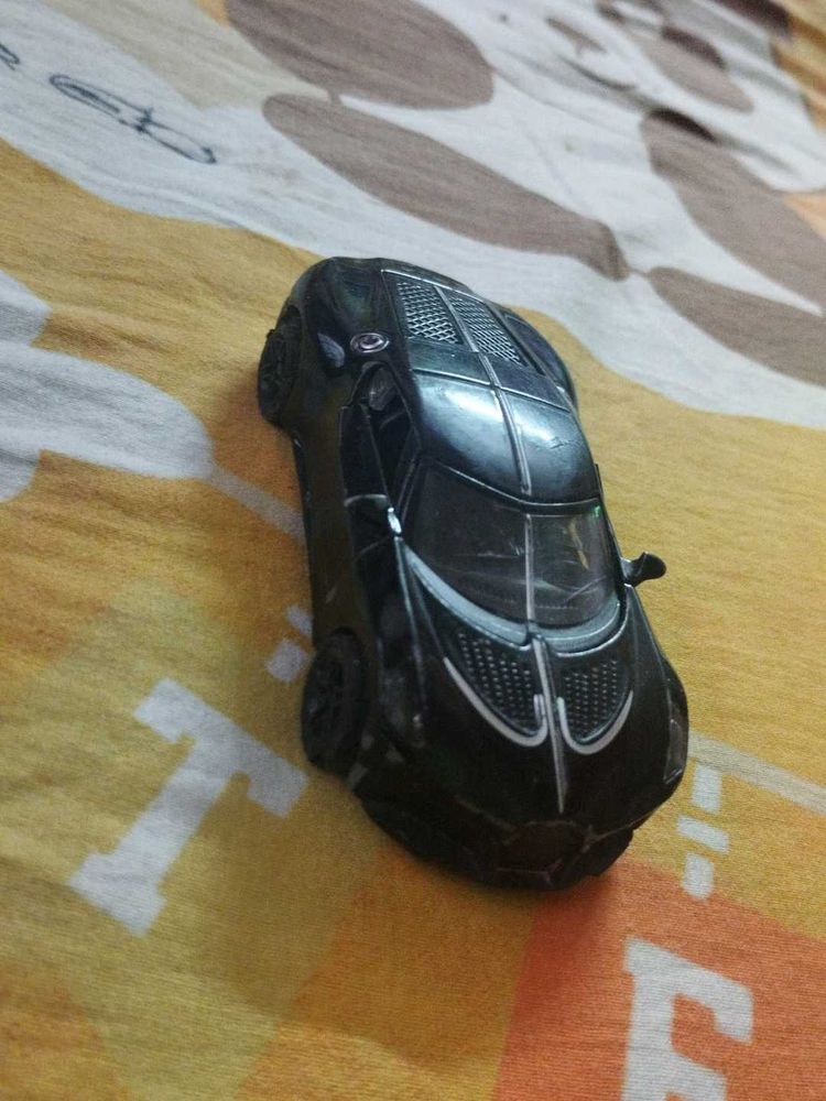 Hotwheels buggati chiron Toy Car
