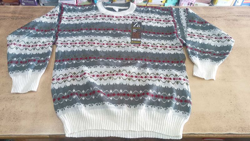 Patterned Pullover Sweater