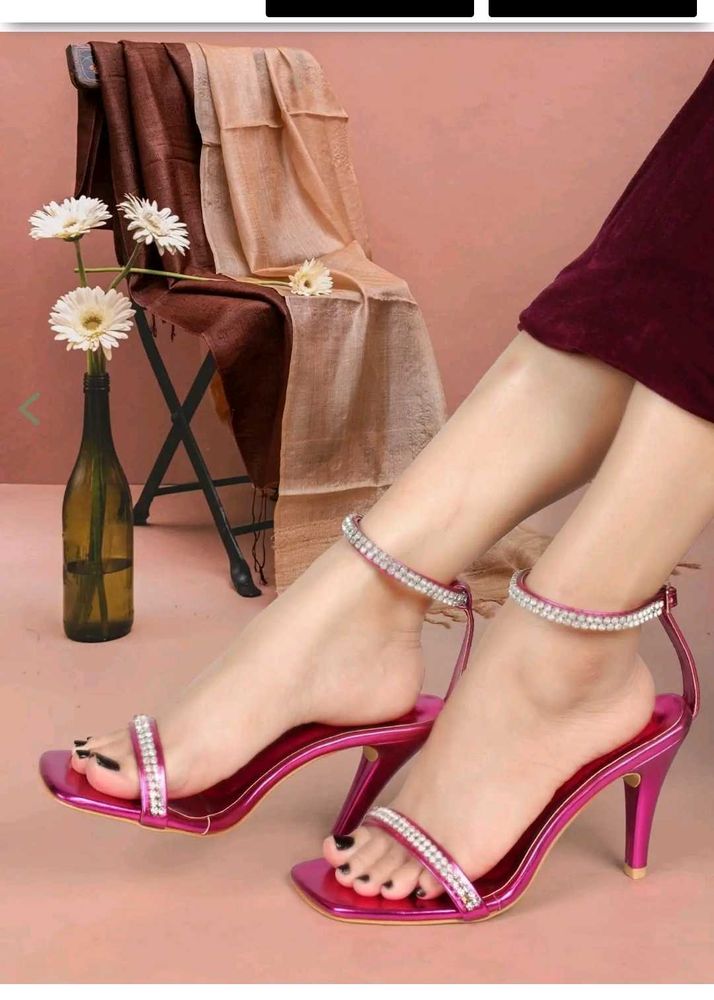 Elle Womens Brandid Heal