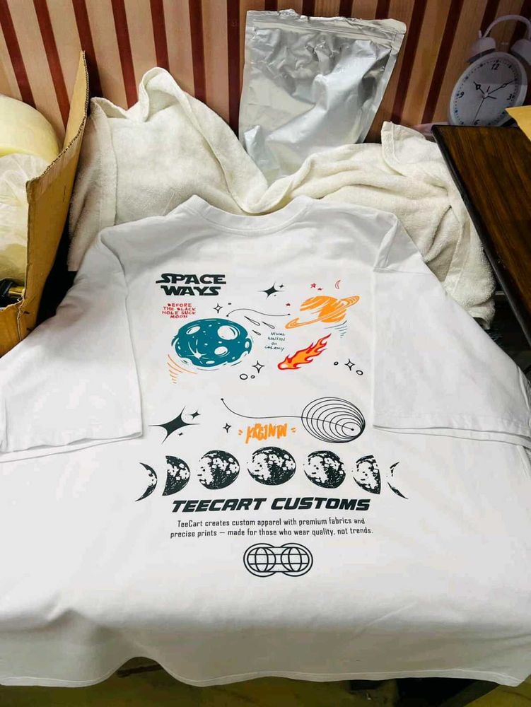 TeeCart Customs Graphic Tee